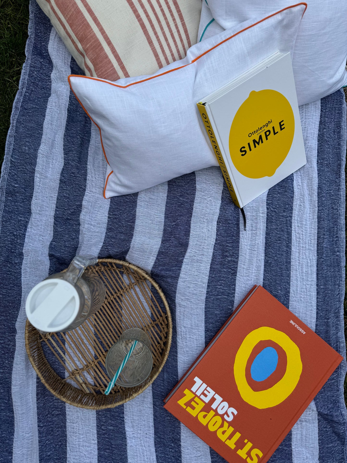 Funda de Cojín AMALFI con ribete naranja