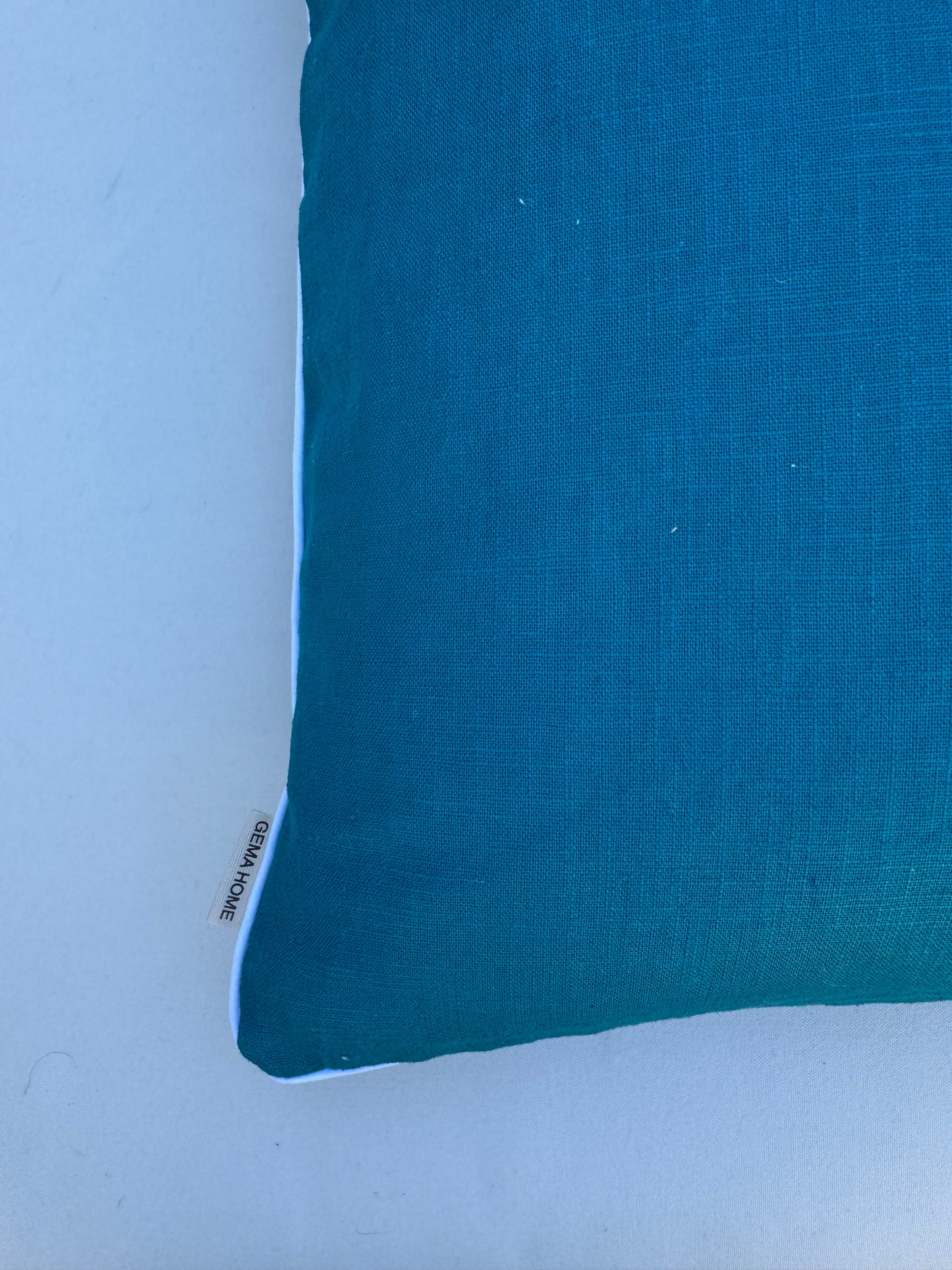 Housse de coussin AMALFI avec bordure blanche