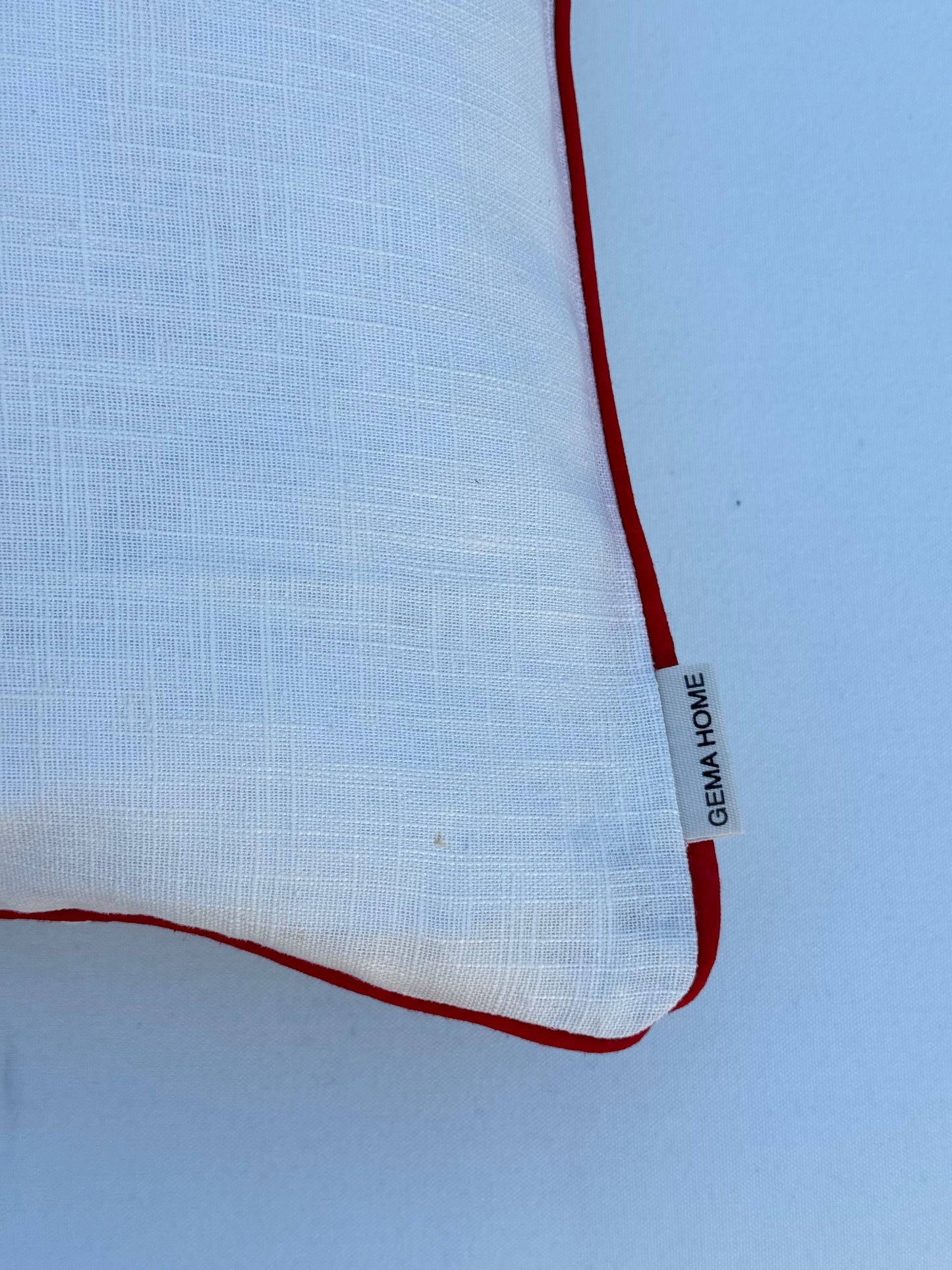 Funda de Cojín AMALFI con ribete rojo