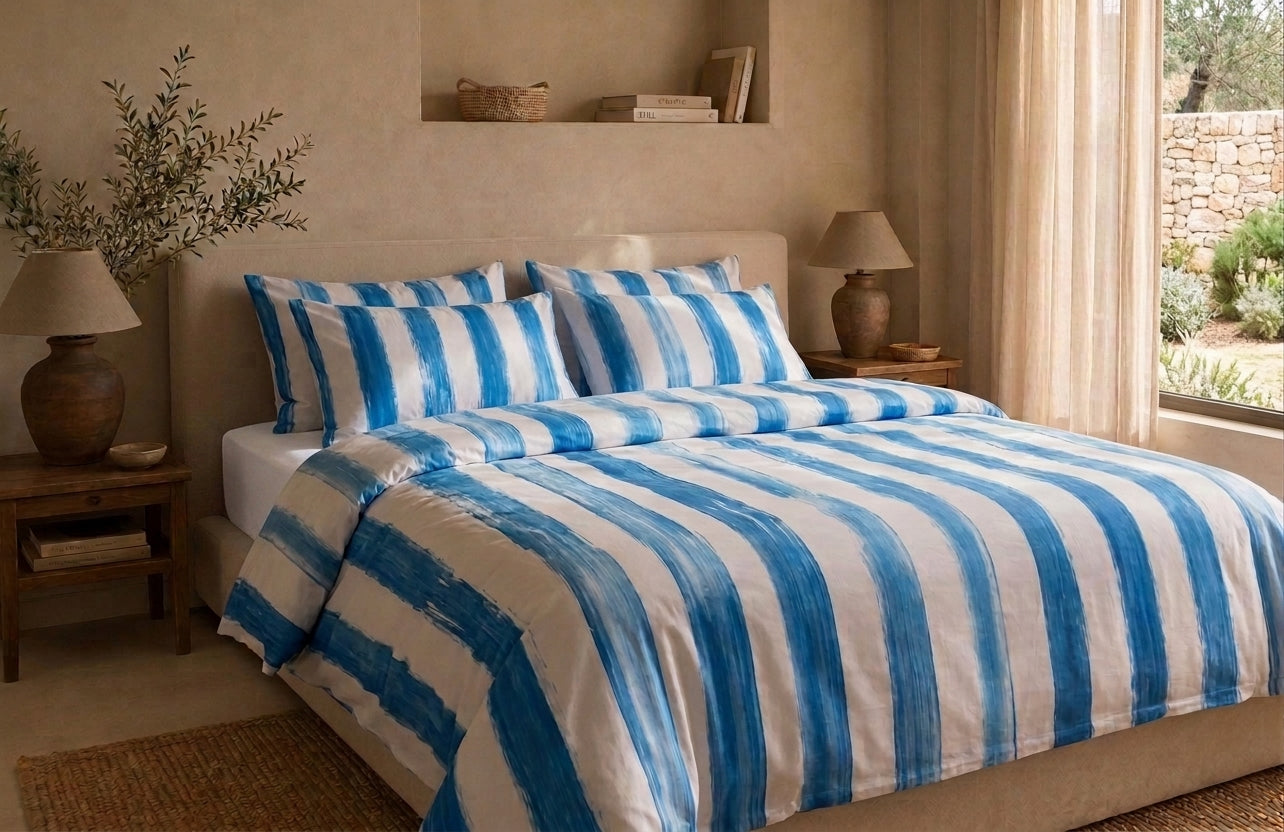Juego de cama de algodón · Pinceladas Levante — trazos azules (3 piezas)